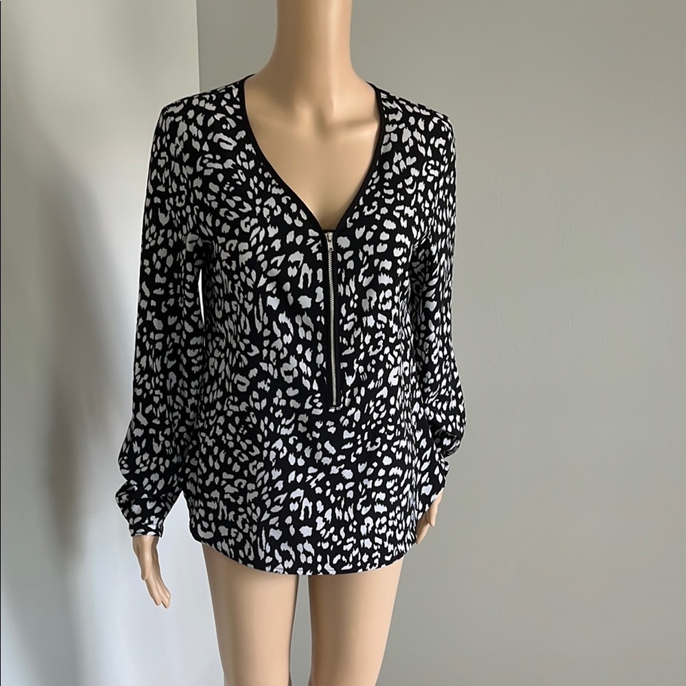 Black and White Long Sleeve Blouse